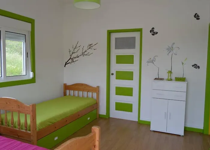 Casa 4 Estacoes * Баталья